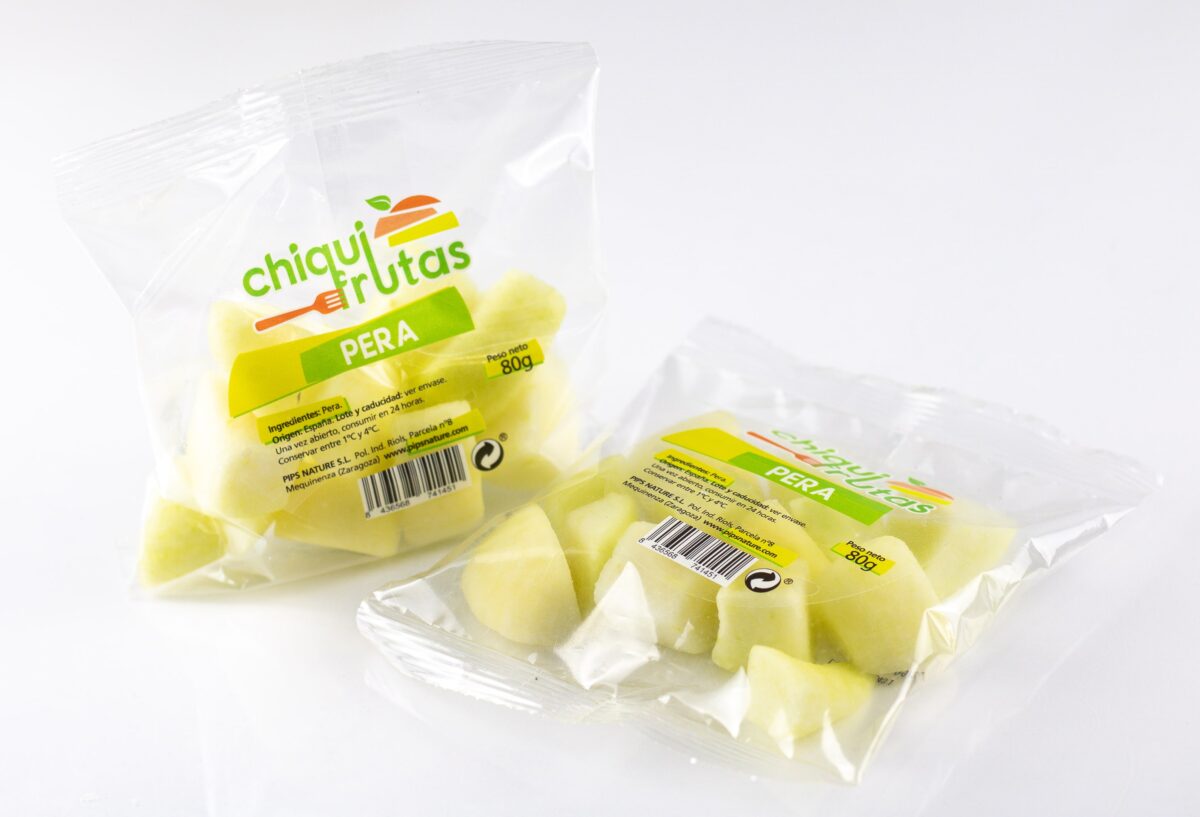 Pera cortada Chiquifrutas para la oficina
